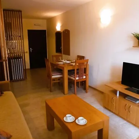 Rose Village Sunny Beach, Apartment